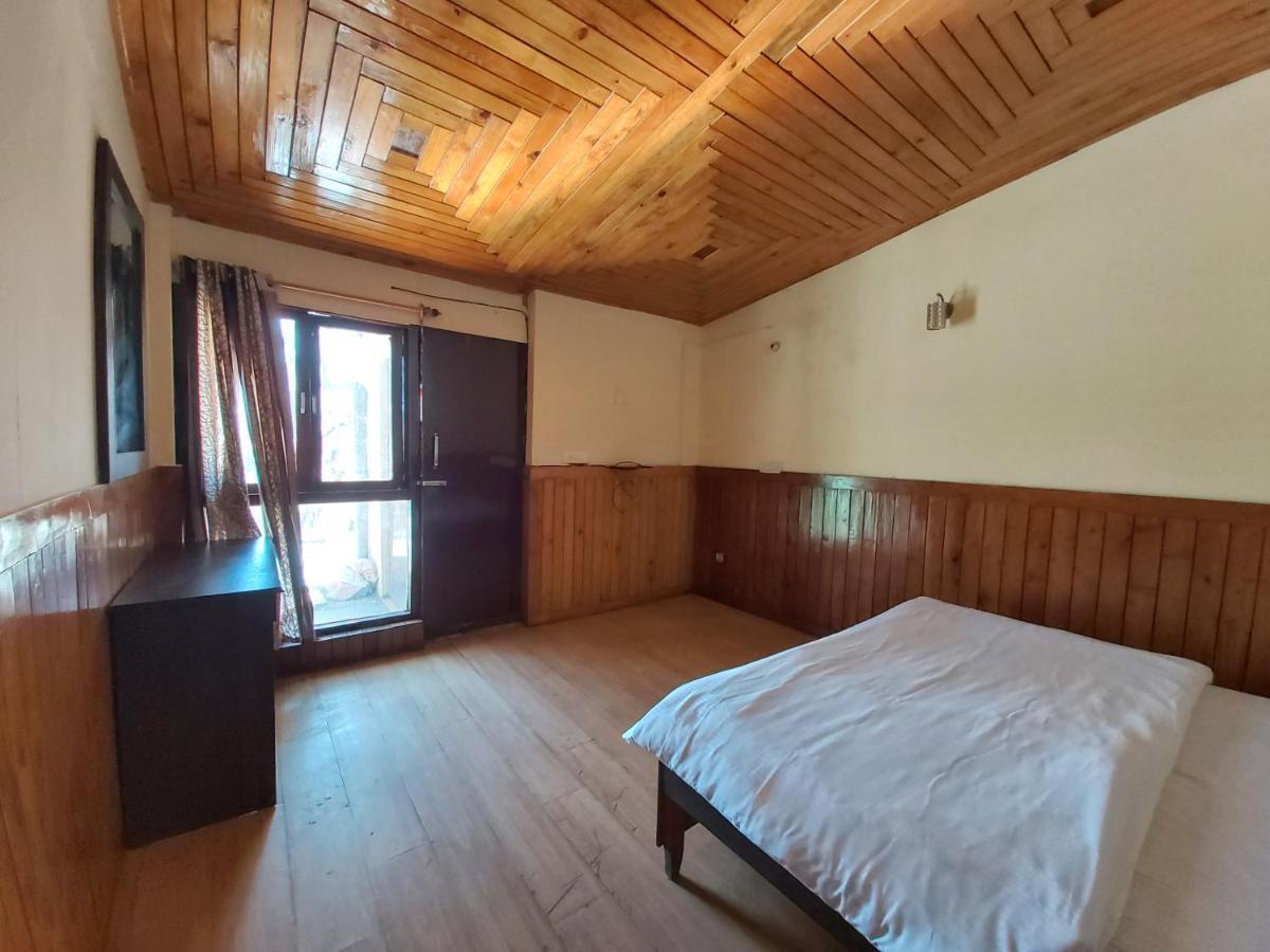 Goroomgo You And Me Nainital Extérieur photo