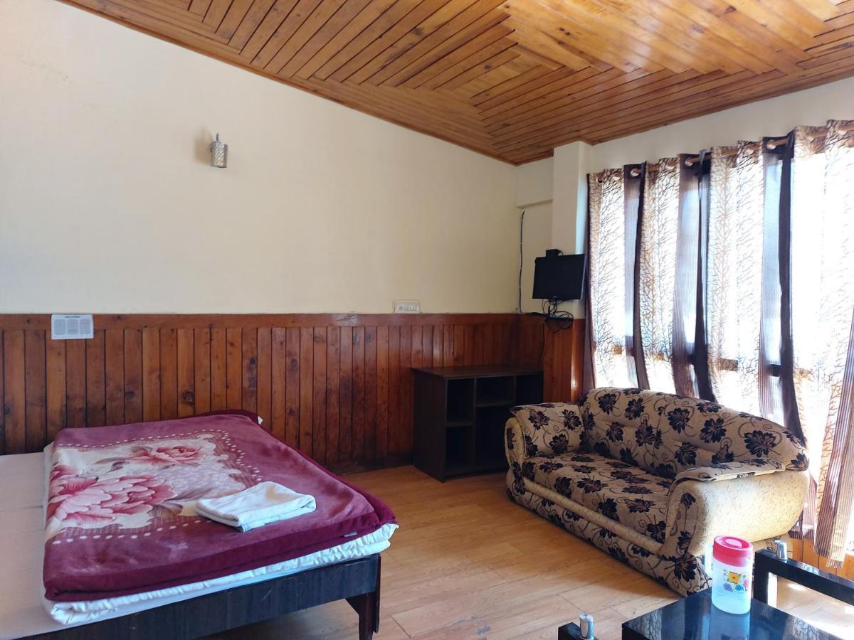 Goroomgo You And Me Nainital Extérieur photo